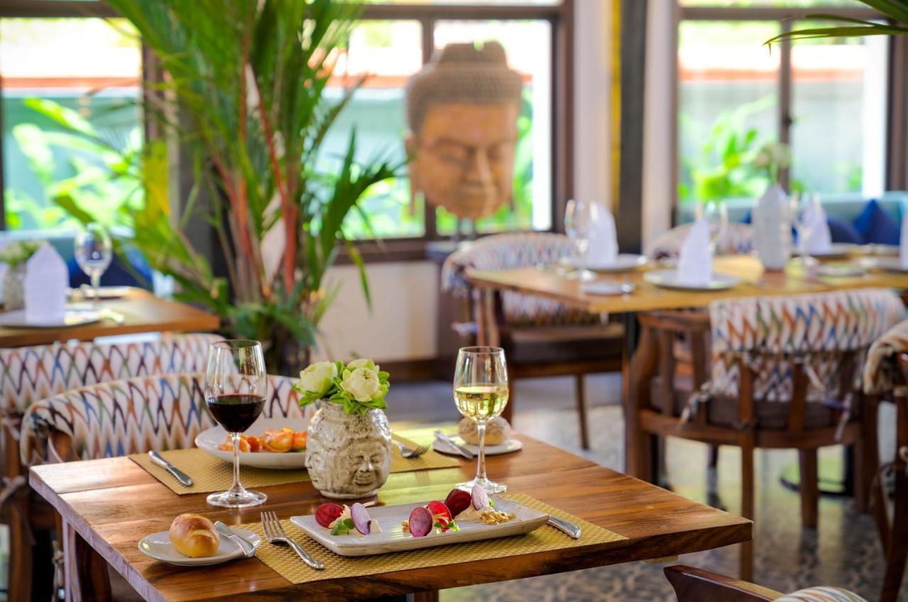 Heritage Suites Hotel Сием Реап Екстериор снимка